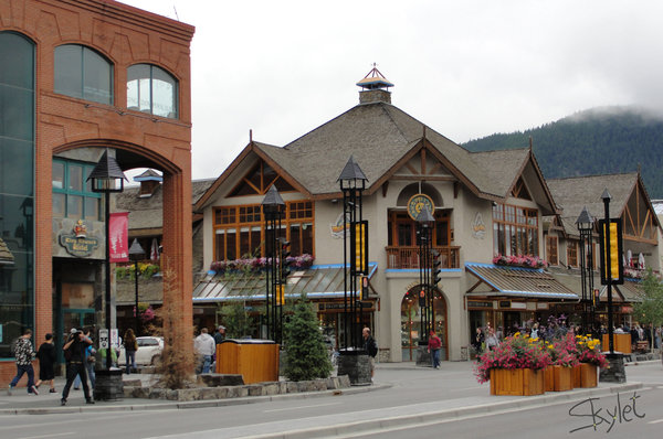 卑诗省 溫哥華 市区 旅行 介紹 行程安排 景點 雜誌 列治文 留學移民 户外活動 Vancouver travel British Columbia immigration study abroad downtown Banff national park